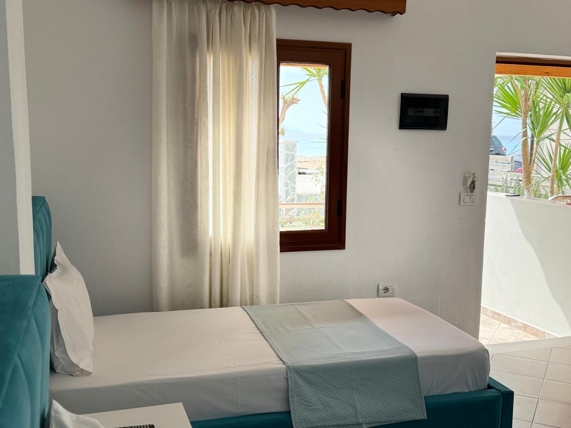Ionian View B&B Himarë Zimmer foto
